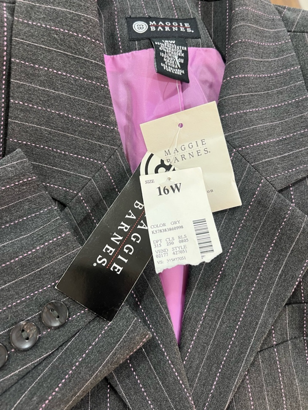 Maggie Barnes Grey Pinstripe Blazer NEW size 16W Pink/Purple Lining - Picture 2 of 5